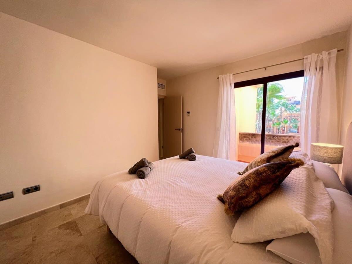 Modern 2 Bedroom Beachside Apartment Nr72 Los Alcázares Exteriör bild